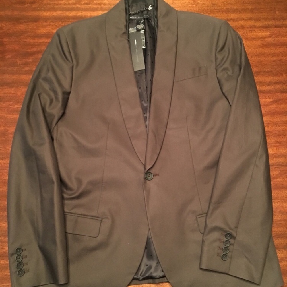 Brand NWT Men’s Shawl Collar Blazer
